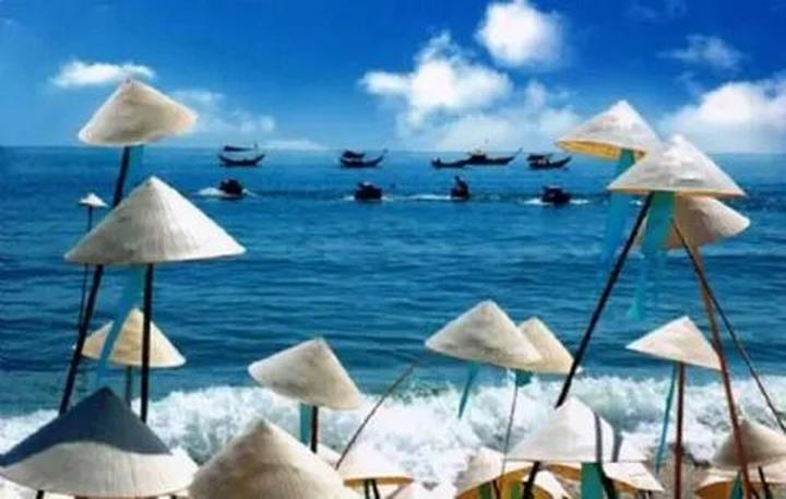 Hotspot Matrix và Pháo: “Nếu có thể khiến ai đó đồng cảm bằng chính tổn thương của mình,